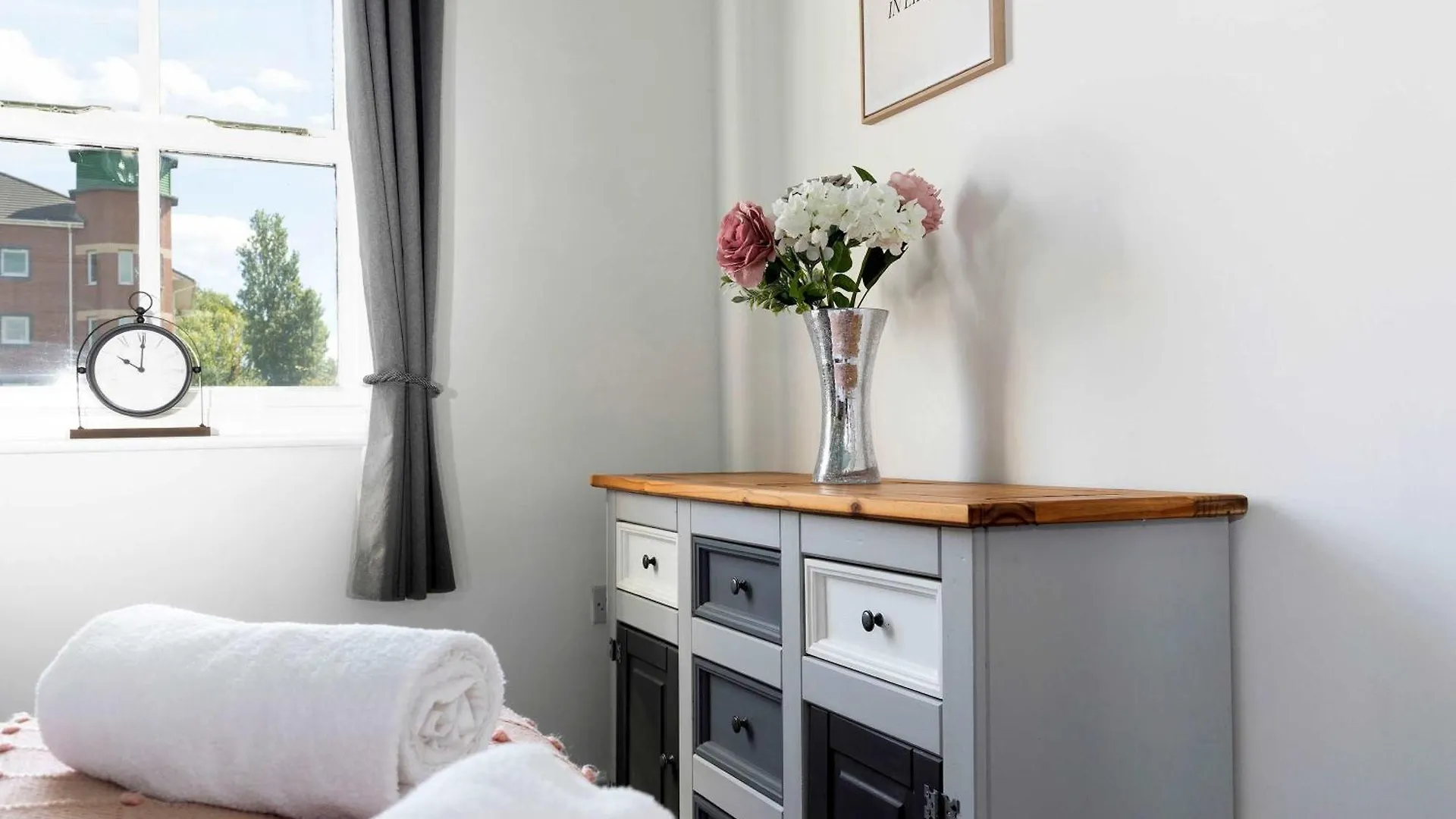 Private Parking Ts1 2 Bed Apartment Middlesbrough